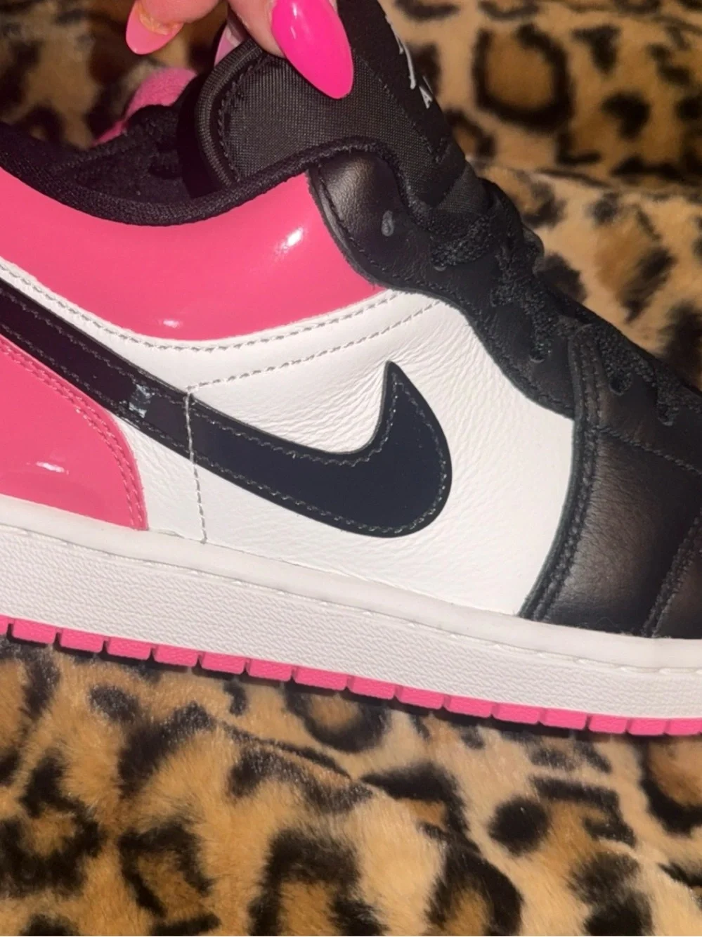 Nike Women’s Air Jordan 1 Low SE 9 Pink/Black/White Brand New w/Box
